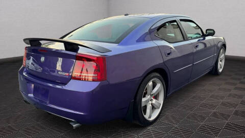 2007 Dodge Charger SRT-8