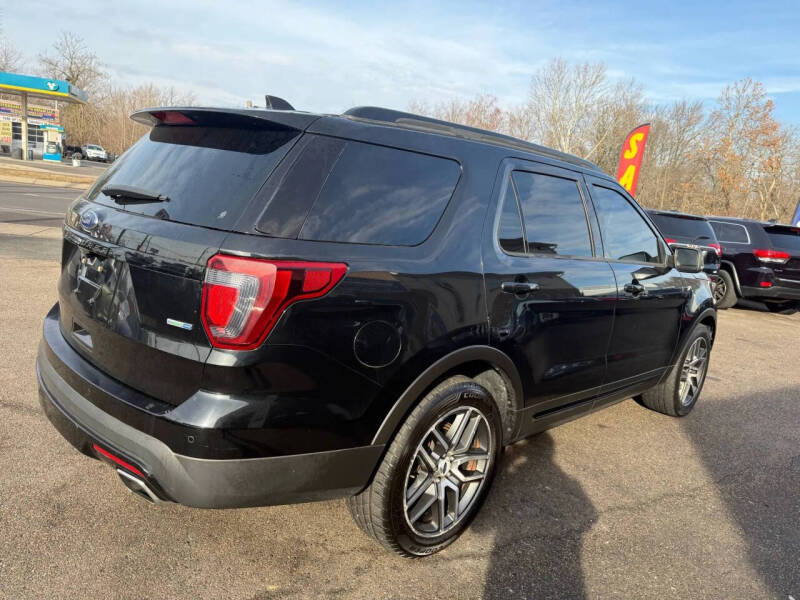 2017 Ford Explorer Sport