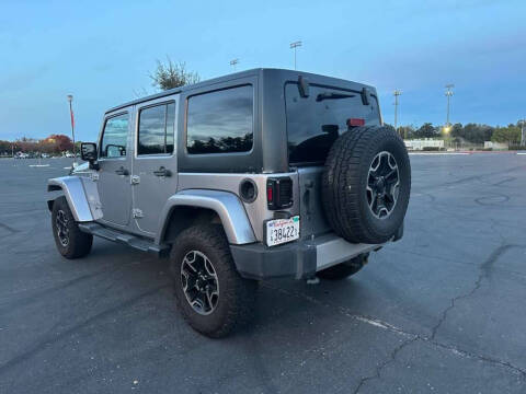 2013 Jeep Wrangler Unlimited Sahara