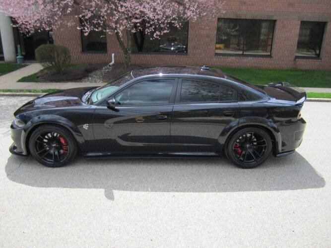 2016 Dodge Charger SRT Hellcat