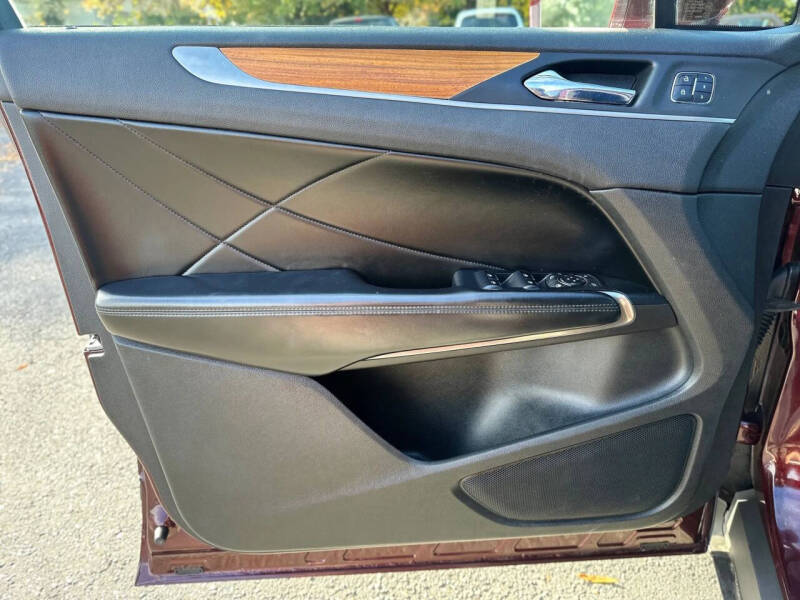 2017 Lincoln MKC Select