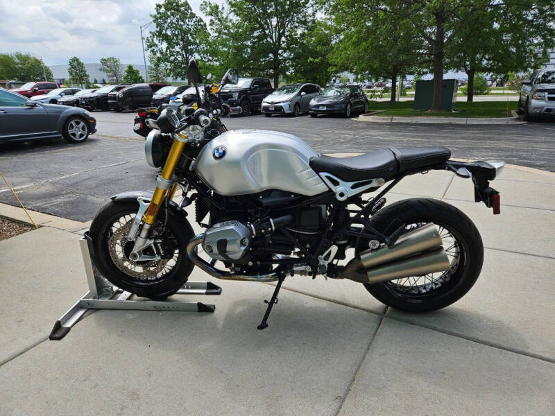 2016 BMW R NineT Base