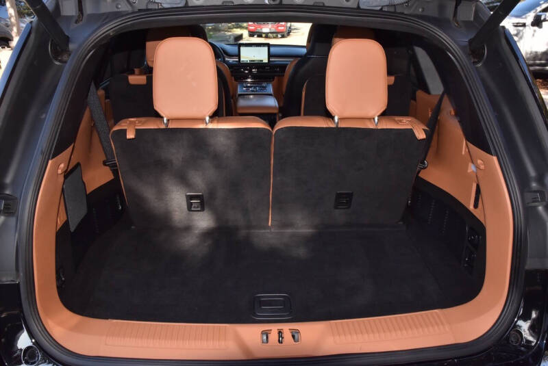 2022 Lincoln Aviator Black Label