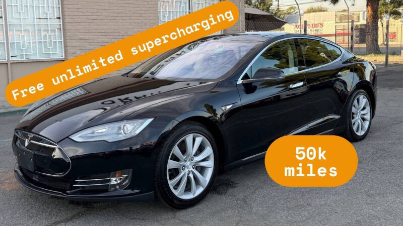 2013 Tesla Model S Performance