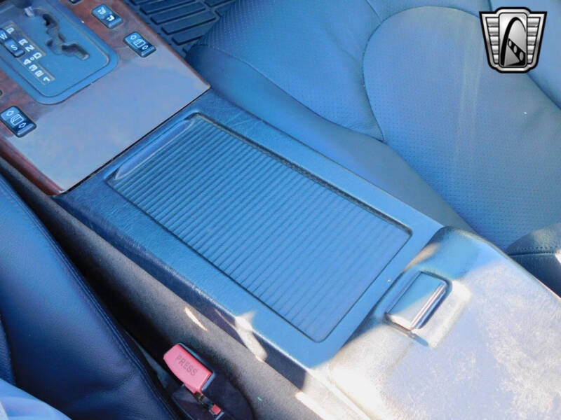 1996 Mercedes-Benz SL-Class SL 500