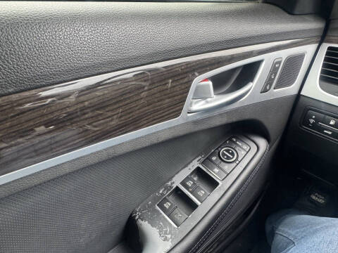 2015 Hyundai Genesis 3.8L