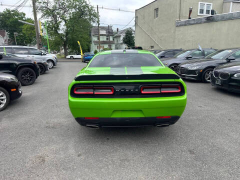 2017 Dodge Challenger