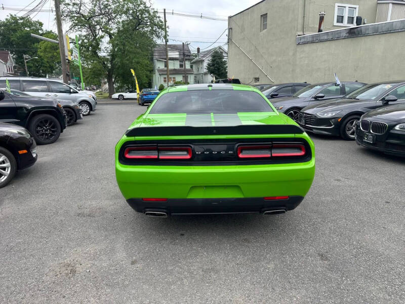 2017 Dodge Challenger