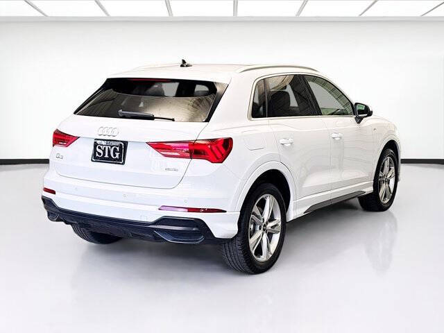 2022 Audi Q3 quattro S line Prem Plus 45 TFSI