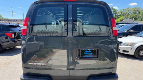 2017 Chevrolet Express 3500