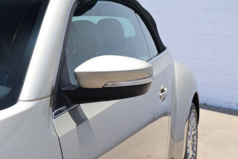 2013 Volkswagen Beetle Convertible