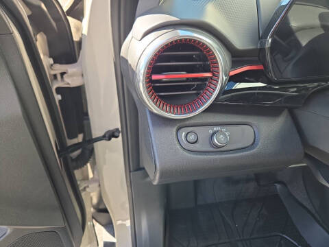 2026 Chevrolet Trax RS