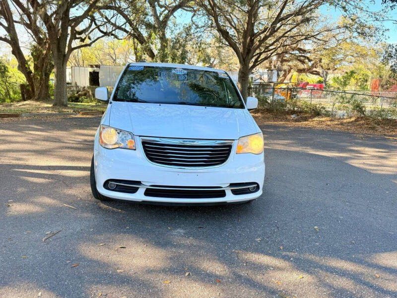 2014 Chrysler Town and Country Touring