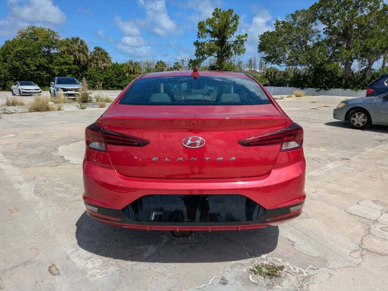 2020 Hyundai Elantra