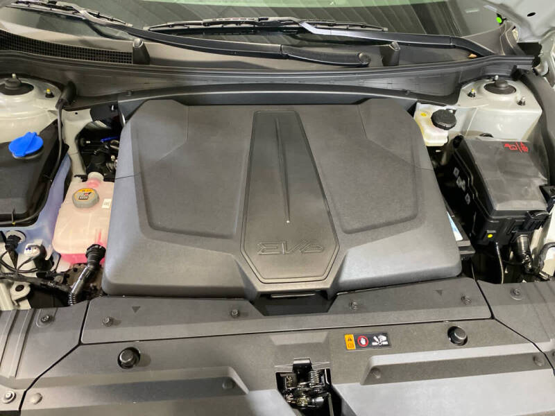2025 Kia EV6 Wind