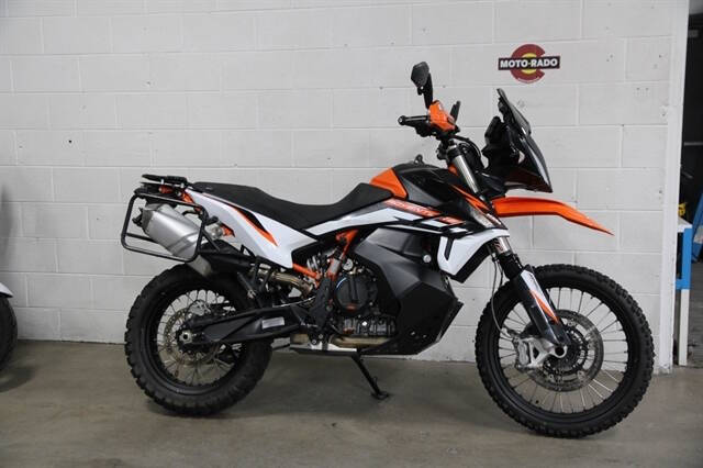 2022 KTM 890 ADVENT