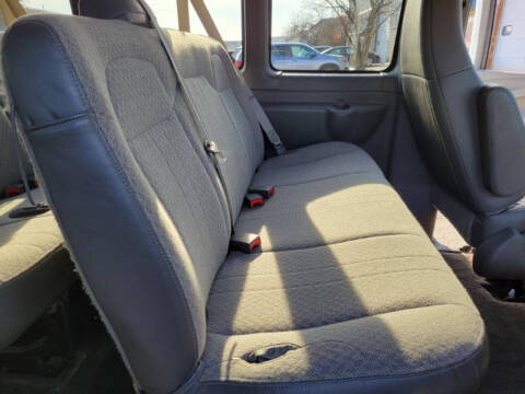 2016 Chevrolet Express LS 2500