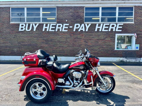 2012 Harley-Davidson FLHTCUTG for sale at Kar Mart in Milan IL