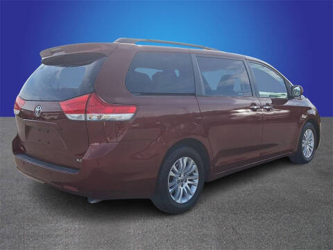 2014 Toyota Sienna