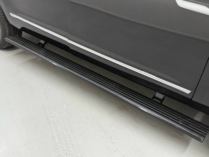 2023 Lincoln Navigator L Standard