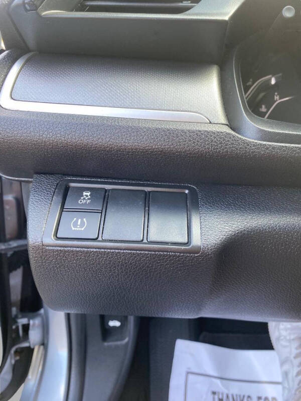 2018 Honda Civic LX-P