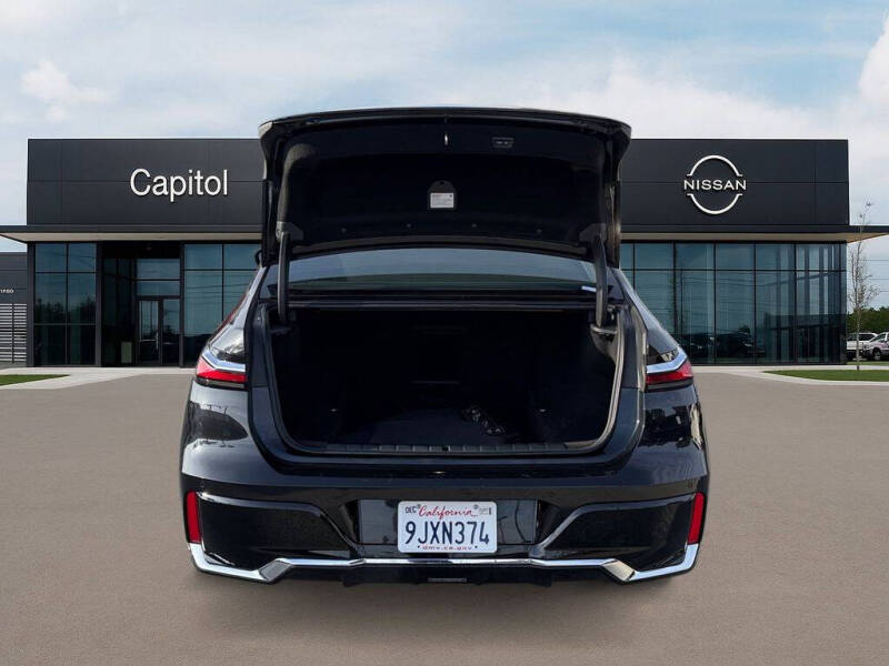 2024 BMW 7 Series 740i