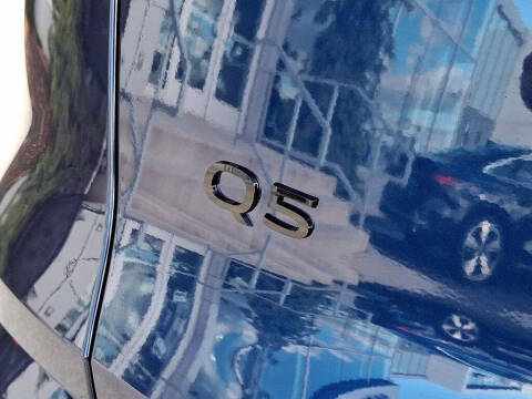 2025 Audi Q5 quattro Prestige TFSI