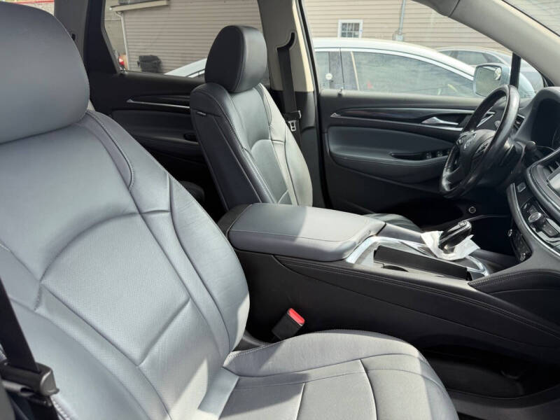 2019 Buick Enclave Essence