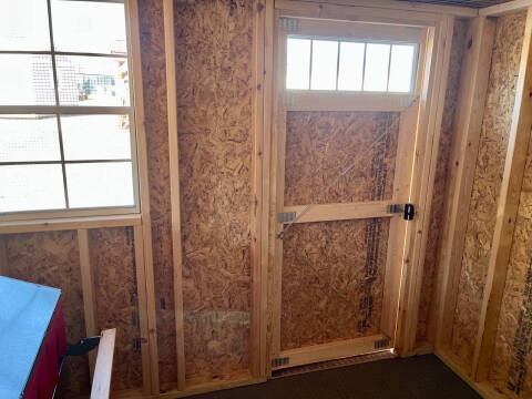 2025 Derksen 8x12 Chicken Coop