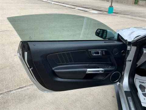 2019 Ford Mustang EcoBoost