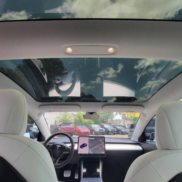 2019 Tesla Model 3 Standard Range