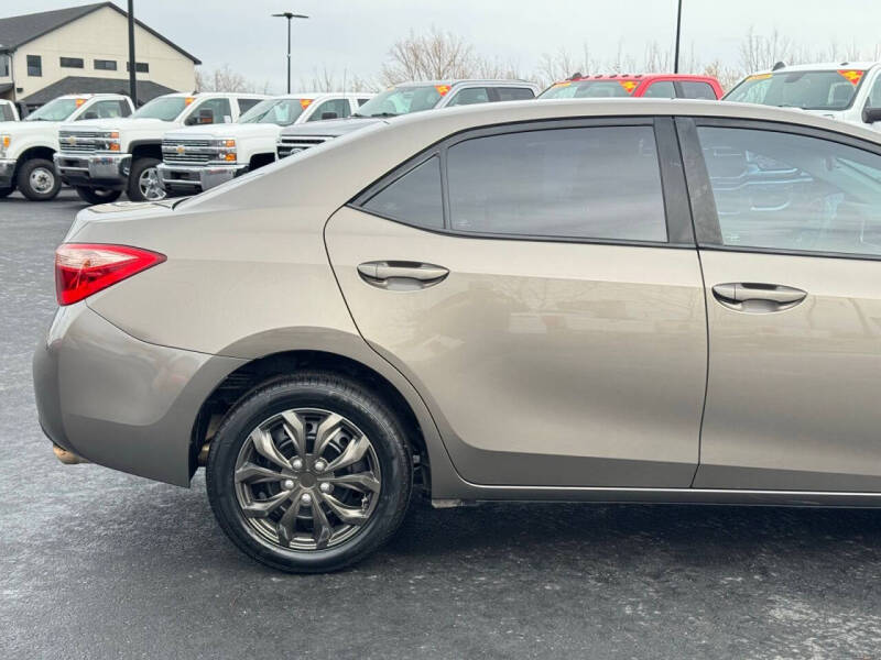 2017 Toyota Corolla LE