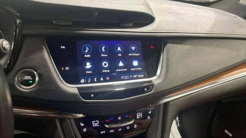 2022 Cadillac XT5 Premium Luxury