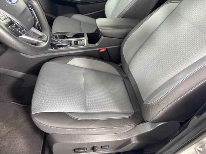 2019 Ford Escape SE