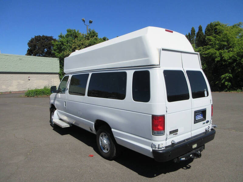 2014 Ford E-Series