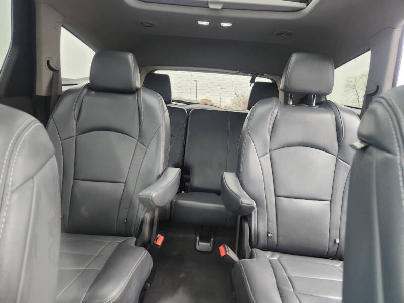 2019 Buick Enclave Essence