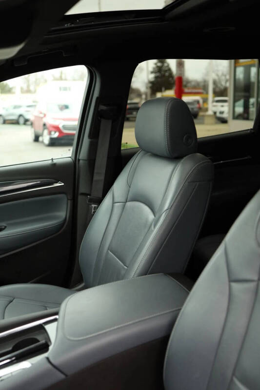 2024 Buick Enclave Essence