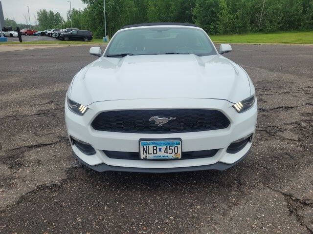 2015 Ford Mustang V6