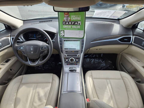 2017 Lincoln MKZ Hybrid Select