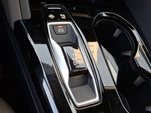 2025 Audi Q5 quattro Premium Plus TFSI