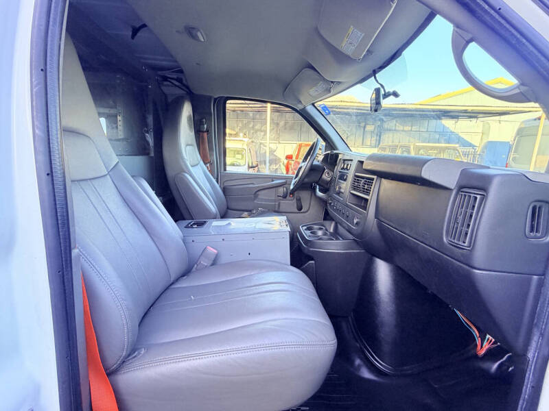 2013 Chevrolet Express 2500