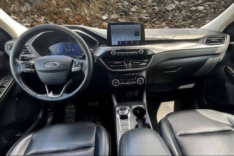 2021 Ford Escape Titanium