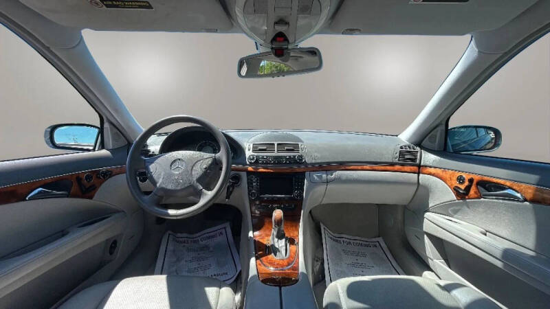 2005 Mercedes-Benz E-Class E 320 4MATIC