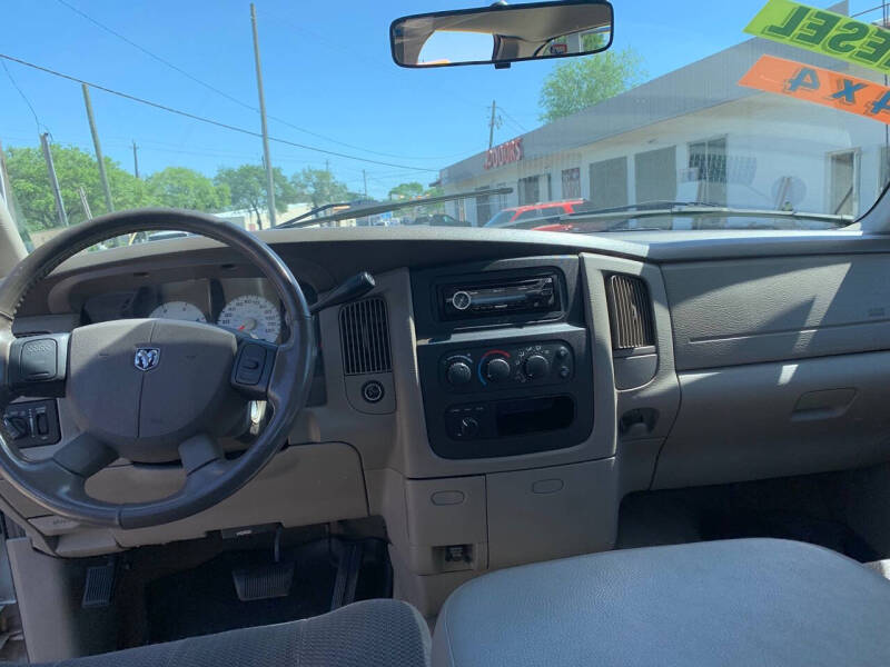 2004 Dodge Ram 3500 SLT