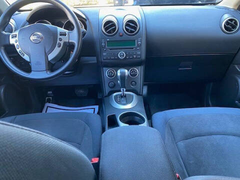 2010 Nissan Rogue S Krom