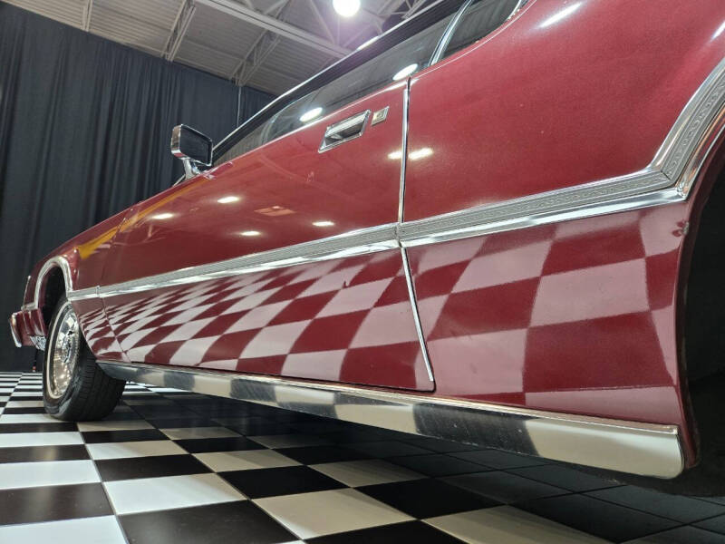 1976 Lincoln Mark IV