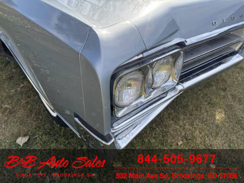 1965 Oldsmobile Starfire