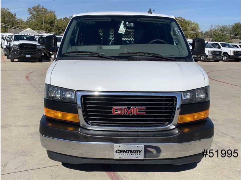 2023 GMC Savana 2500