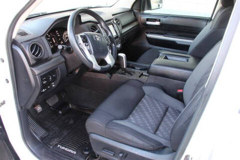 2018 Toyota Tundra SR5