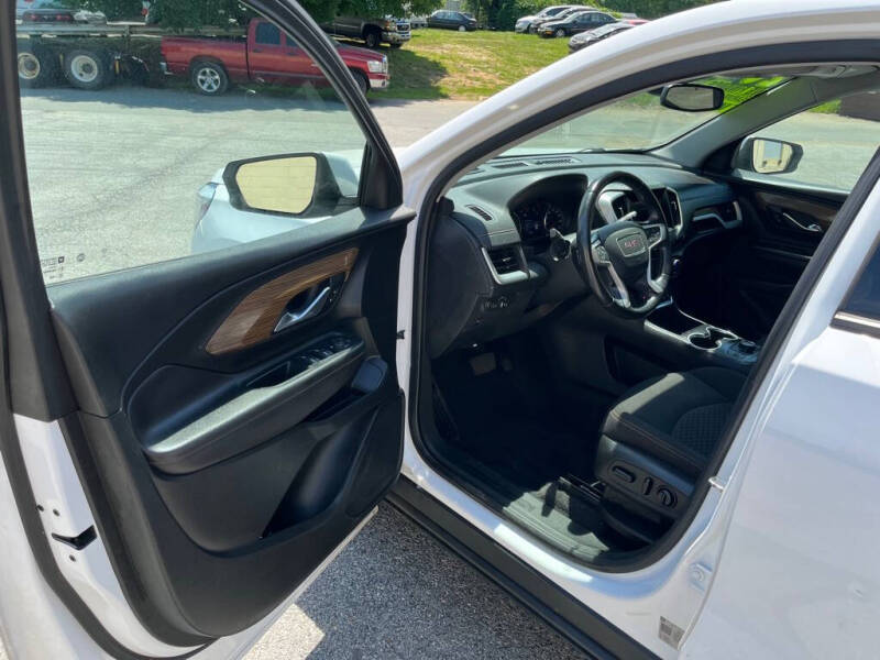 2020 GMC Terrain SLE